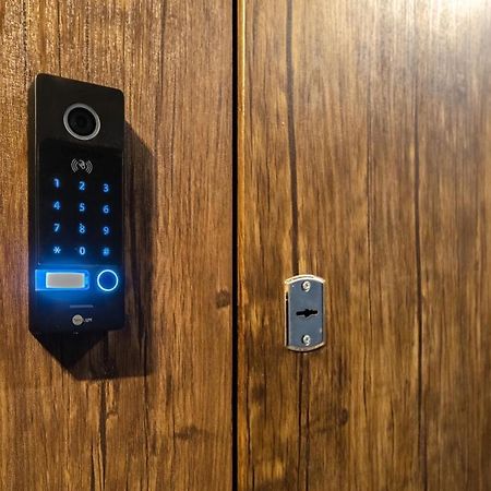 Апартаменты Mini-Smart 1 Киев Экстерьер фото